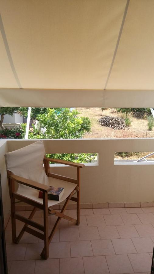 Phoeve Apt-Lovely 1-Br Rental Near The Beach Kalathas Ngoại thất bức ảnh