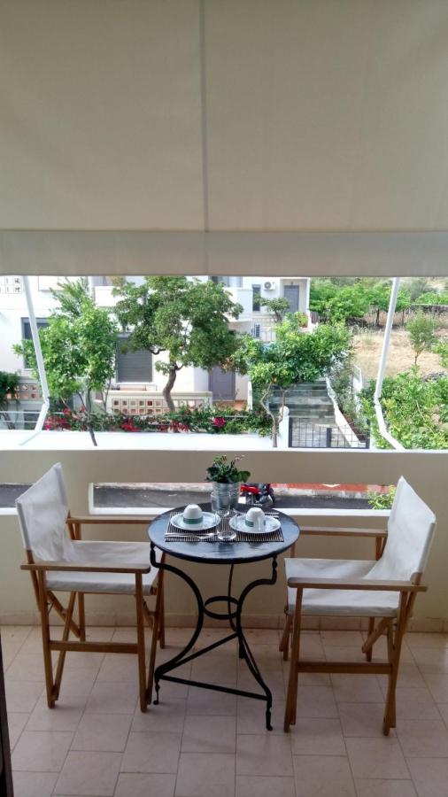 Phoeve Apt-Lovely 1-Br Rental Near The Beach Kalathas Ngoại thất bức ảnh