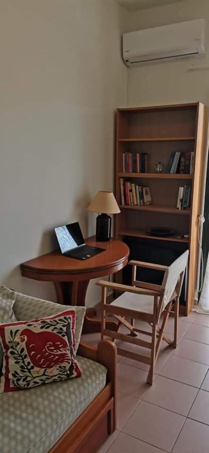Phoeve Apt-Lovely 1-Br Rental Near The Beach Kalathas Ngoại thất bức ảnh